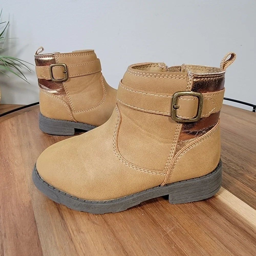 Carters Brown Vegan Leather Ankle Boots Size 7